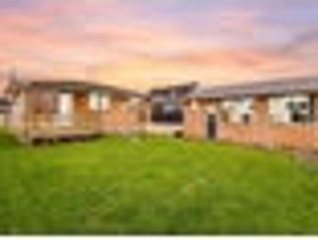 House for sale in Kingsley Heights, Upper Hutt