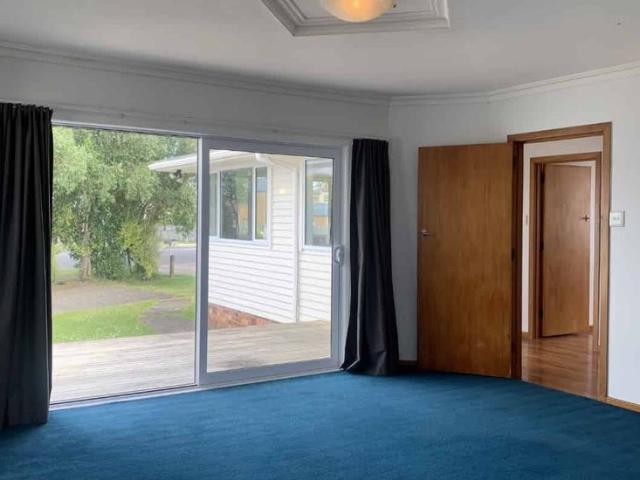 House for rent in Western Heights, Henderson-Massey