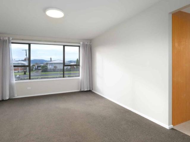 House for rent in Otakou