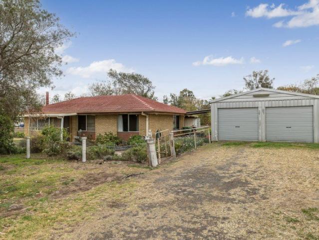 House for sale in Kingsthorpe, Queensland