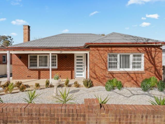 House for sale in Brisbane Grove, New South Wales