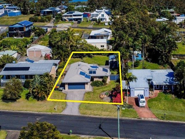 House for sale in River Heads, Queensland