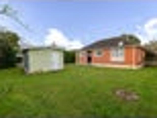 House for sale in Highbury