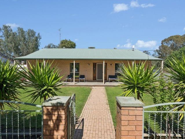 House for sale in Narrandera, Narrandera Shire Council