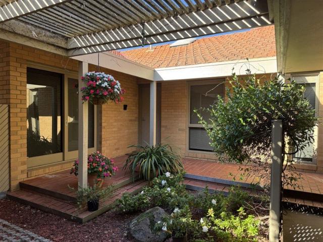 House for rent in Brighton, Melbourne