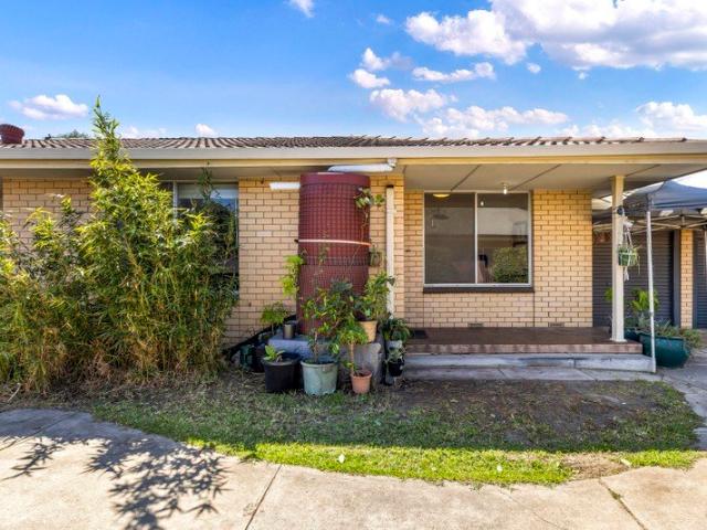 House for sale in Windsor Gardens, Adelaide