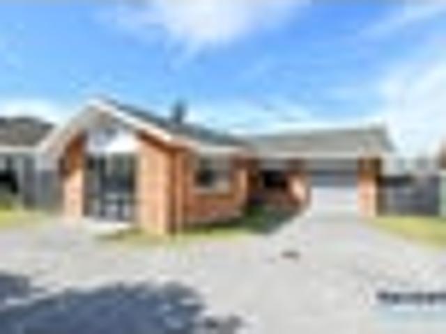 House for sale in Papakura