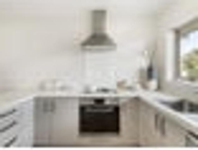 Apartment for sale in Sunnynook