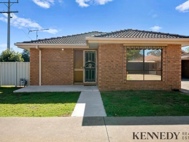 Flat for sale in Yarrawonga, Victoria