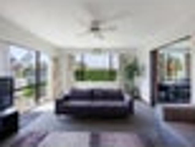 Apartment for sale in Clive, Hastings District