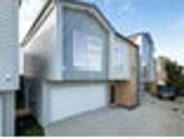 Townhouse for sale in Hillersden, Oroua County