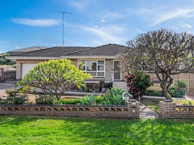 House for sale in Hamilton Hill, Western Australia