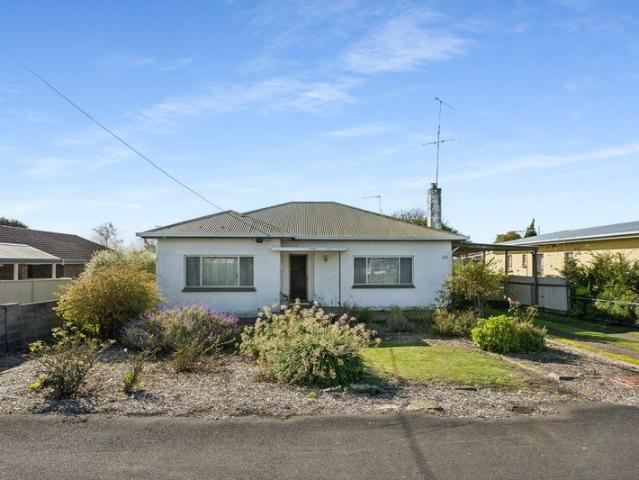 House for sale in Mount Gambier, South Australia
