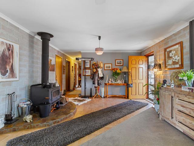 House for sale in Kalimna, Victoria