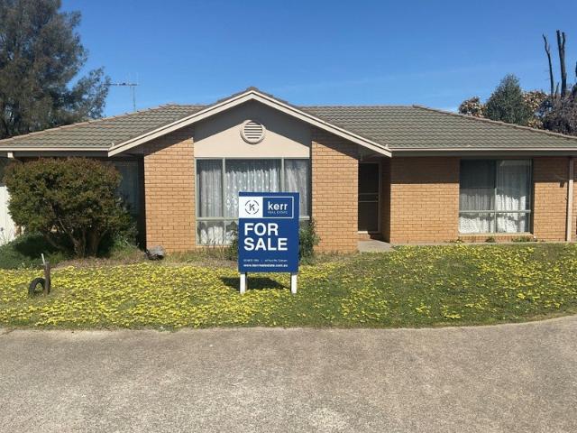 Townhouse for sale in Cobram, Victoria