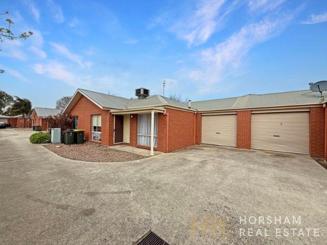 Townhouse for sale in Horsham, Victoria