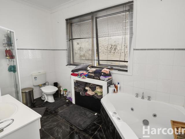 House for sale in Warracknabeal, Victoria