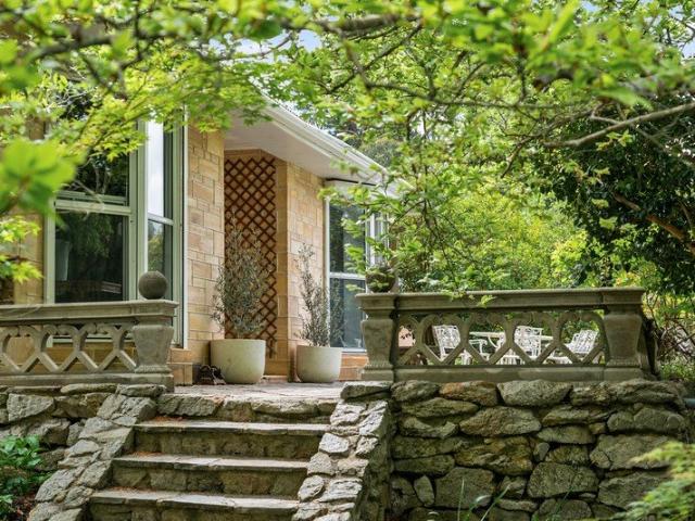 Cottage for sale in Aldgate, Adelaide Hills Council
