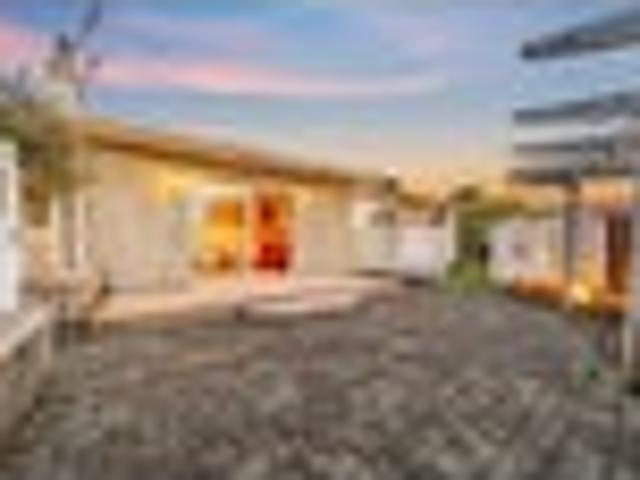 House for sale in Pauatahanui, Wellington