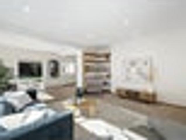 House for sale in Days Bay, Wellington