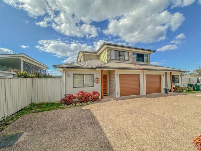 Townhouse for sale in Stanthorpe, Queensland