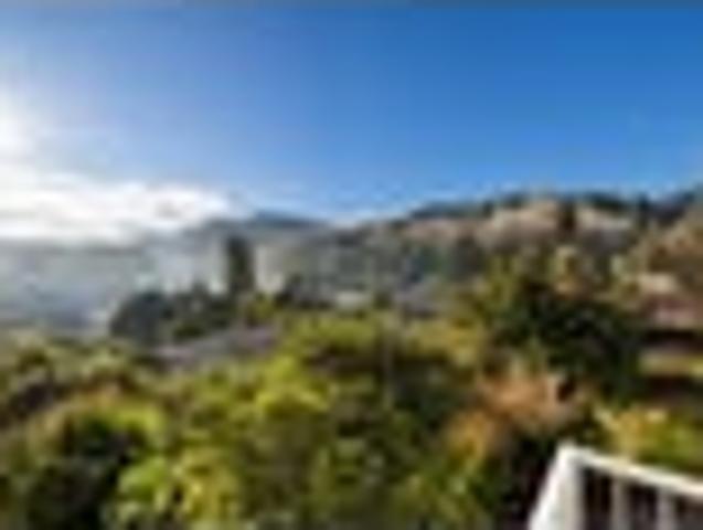 House for sale in Otakou