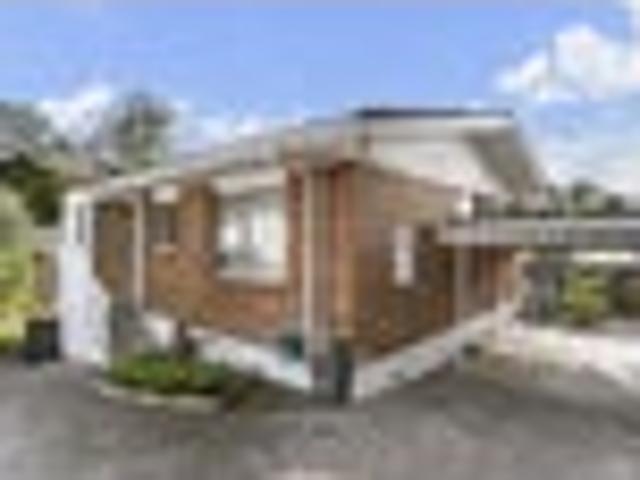 House for sale in Wairau Valley