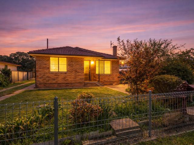 House for sale in Brisbane Grove, New South Wales