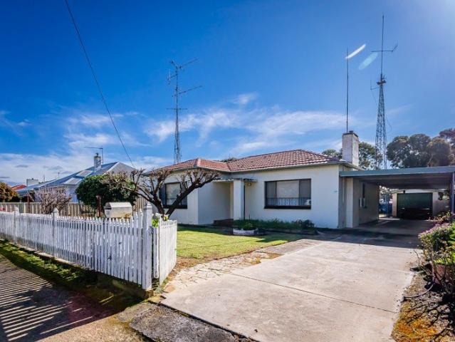House for sale in Comaum, South Australia