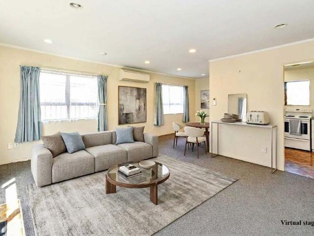 House for rent in Longford Park, Papakura