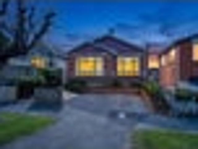 House for sale in Otakou