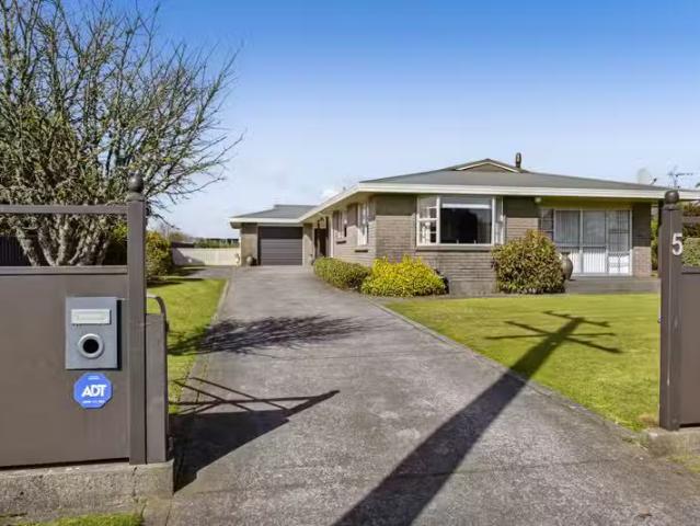 House for sale in Pembroke, Taranaki