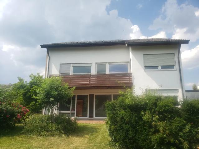 Villa kaufen in Dasing, Bayern
