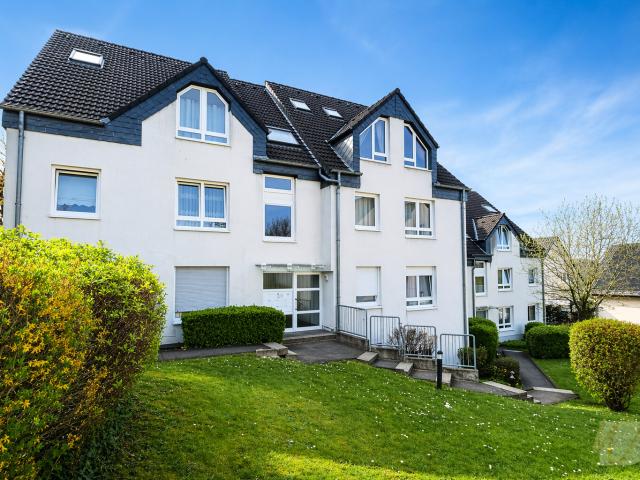 Mehrfamilienhaus kaufen in Wald, Solingen