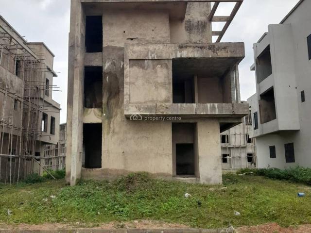 Property for sale in Abuja, Sokoto