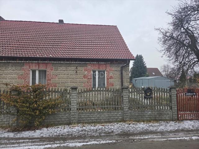 Dom na sprzedaż w Jelcz-laskowice, Dolnośląskie