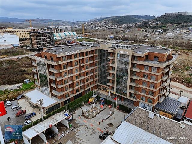 İzmit, Kocaeli içerisinde satılık Ofis