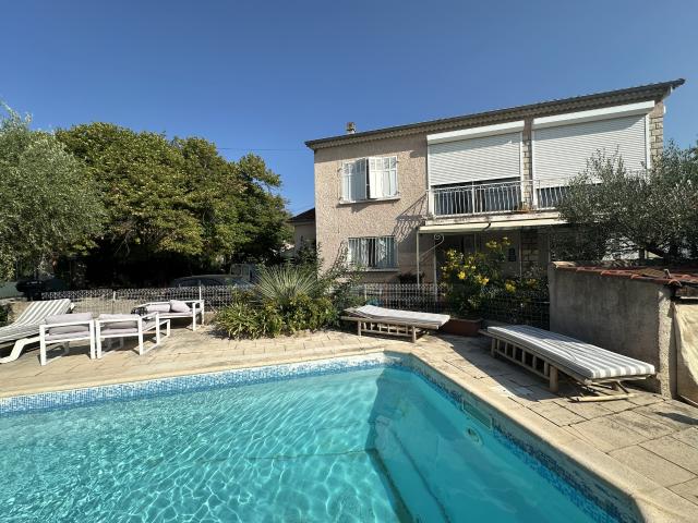 Maison vente à Arrondissement de Toulon, Solliès-pont