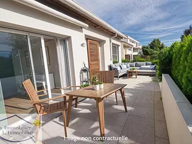 Appartement vente à Arrondissement de Toulon, Solliès-pont