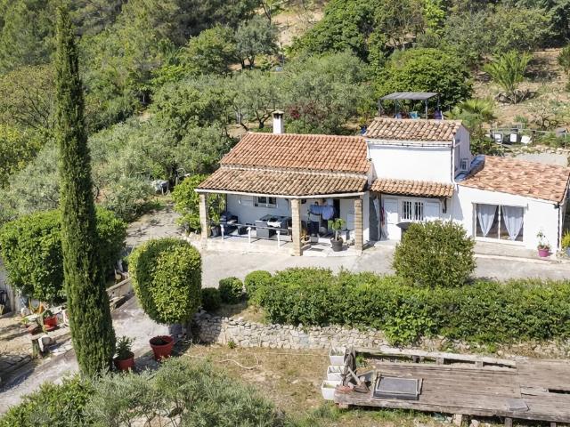 Maison vente à Arrondissement de Toulon, Solliès-toucas