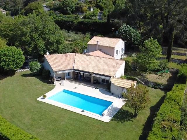 Maison vente à Arrondissement de Toulon, Solliès-toucas