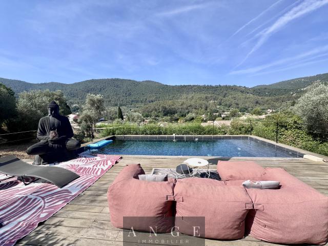 Maison vente à Arrondissement de Toulon, Solliès-toucas