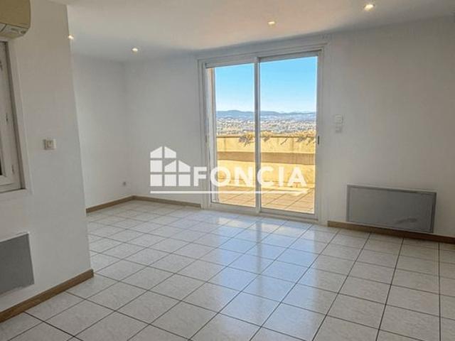 Appartement vente à Arrondissement de Toulon, Solliès-ville