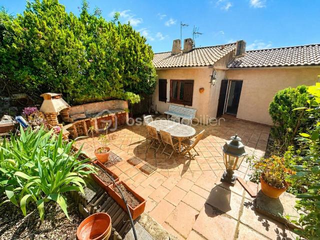 Maison vente à Arrondissement de Toulon, Solliès-ville