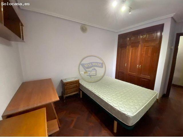 Piso en alquiler en Vigo, O Carme