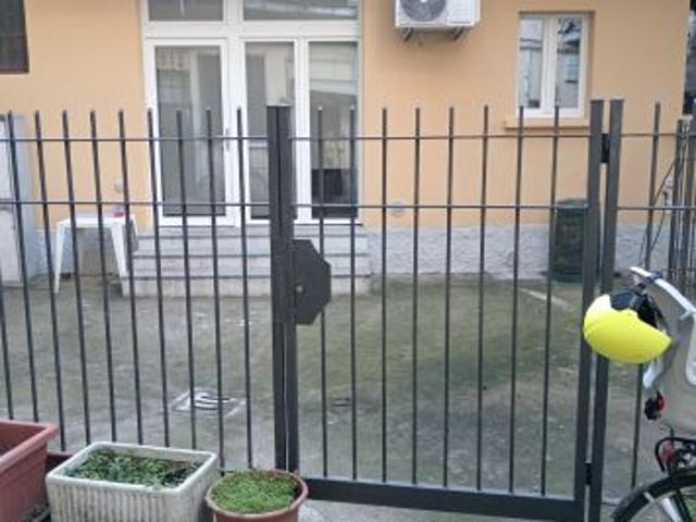 Monolocale in affitto a Milano, Lombardia