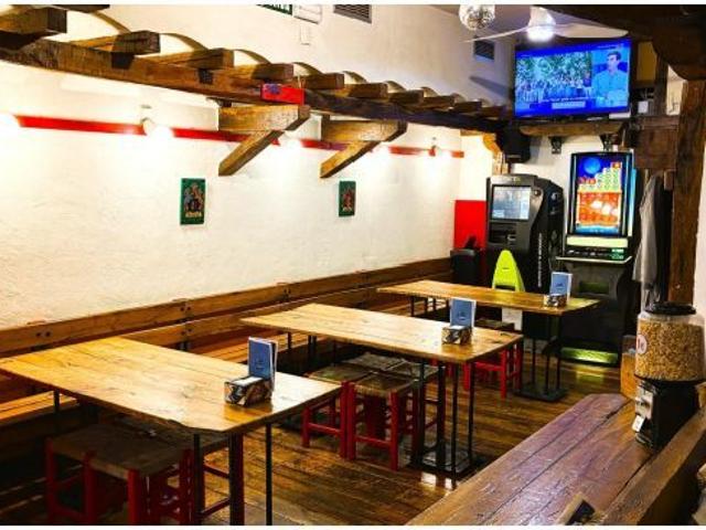 Local Comercial en alquiler en Rochapea, Pamplona / Iruña