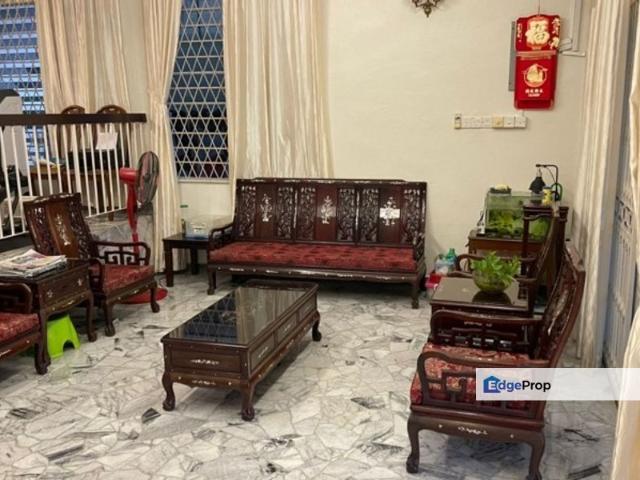 House for sale in Pulau Tikus