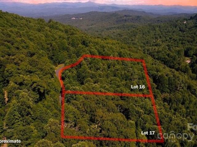 Land for sale in Hendersonville