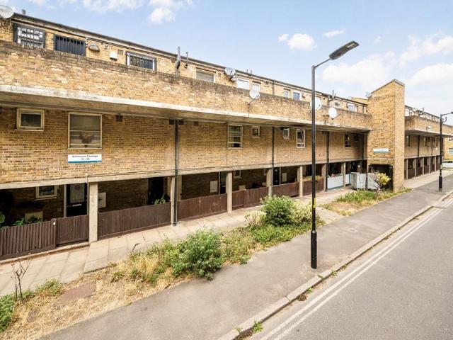 Apartment for rent in Nunhead, Greater London
